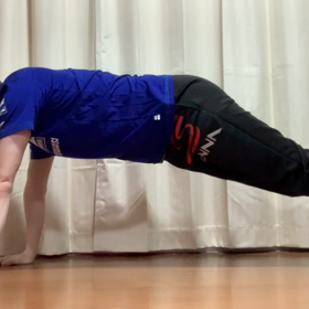 プッシュアップリレーチャレンジの画像