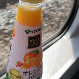 オレンジジュースの画像