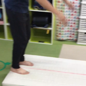 4枚1列のマット運動でいっぱい身体を動かそう✨の画像