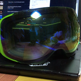 ニート、とうとうAnonを買うの画像