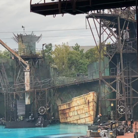 ユニバのウォーターワールドの迫力に圧倒される(*´∀｀*)の画像