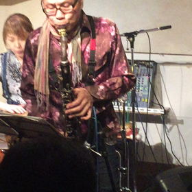 1st ステージの画像