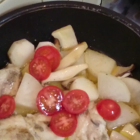 本社の料理 ガシラとキスのアヒージョ セイゴとぐれのムニエルとチリソースの画像