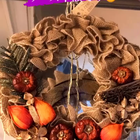 秋のリース半額セールの画像
