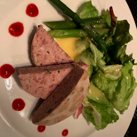 今日はお肉の日ですよね✌️の画像