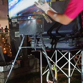 YASUKI（スプレーアーティスト）パフォーマンス3の画像