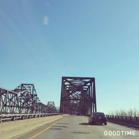 橋を渡る！の画像