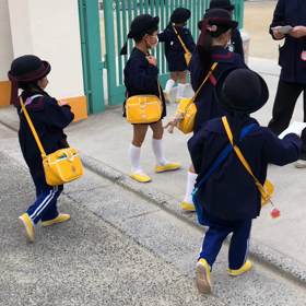 華、幼稚園、登園時の画像