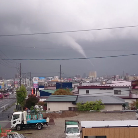 秋田市で竜巻発生！の画像