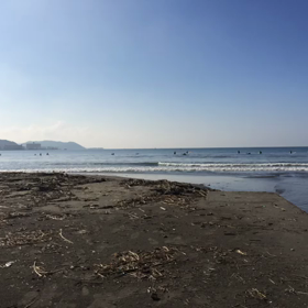 朝の鎌倉 由比ヶ浜の海の画像