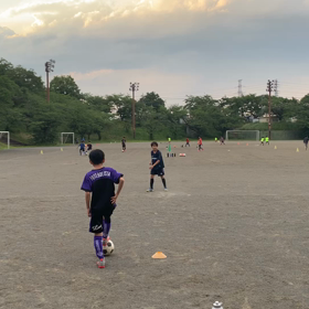 パスサッカーに見えるも、その根幹はドリブル！の画像