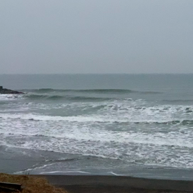 1月24日千葉北、東浪見の朝の波の画像