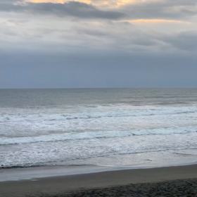 2月1日千葉北、東浪見の朝の波の画像