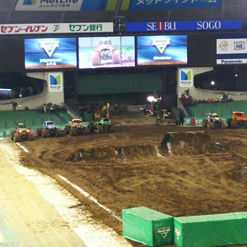 モンスタートラックの画像