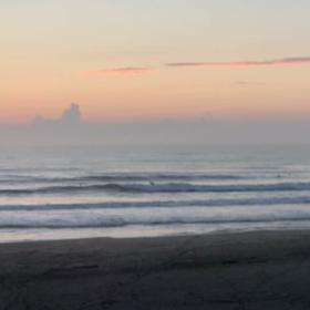 8月24日千葉北、東浪見の朝の波の画像