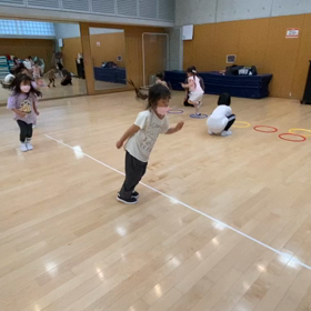 ガールズ幼児　サーキットトレーニングの画像