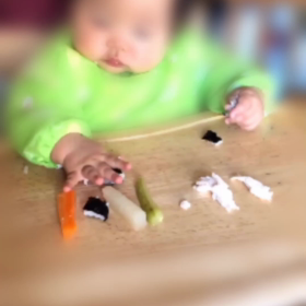 ペースト離乳食は作らないBLW離乳食　まる3ヶ月間やってみての画像