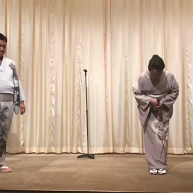 レコーディング間近、歌のレッスン、夜はこれからの画像