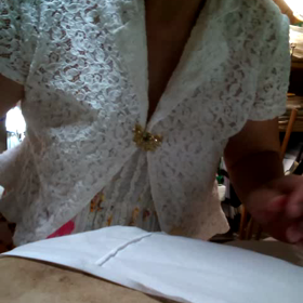 ブラウスの裾三つ折りにする動画を撮ってみたの画像