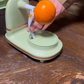 果物皮剥きの画像