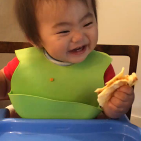 手づかみの画像