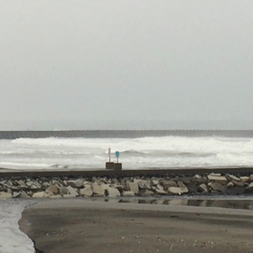 11月22日千葉北、東浪見の朝の波の画像