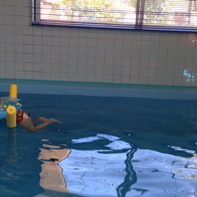 プール&プールの画像