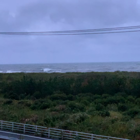 10月8日千葉北、東浪見の朝の波の画像
