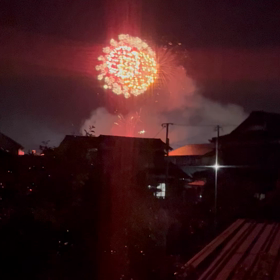 夏の終わりを告げる、花火大会の画像