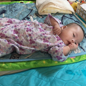 寝返り出来たぁ(ﾉ≧∀≦)ﾉの画像