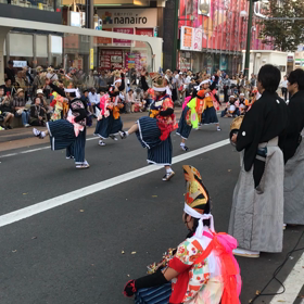 駅前通りの画像