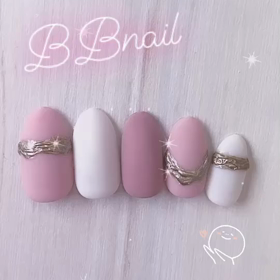 ピンクネイルの画像