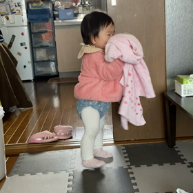 かなり歩くようになった娘ちゃん！の画像