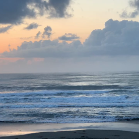 5月17日千葉北、東浪見の朝の波の画像