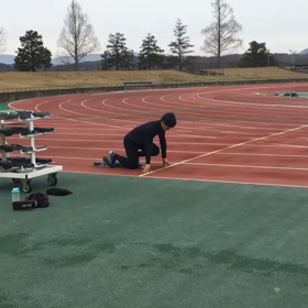 競技場でウェイトの画像