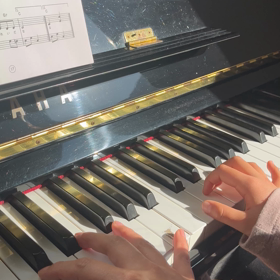 7歳の娘と連弾♡の画像