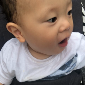 寝ない子の画像