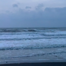 3月23日千葉北、東浪見の朝の波の画像