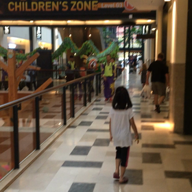 Publikaでドラゴンダンスに遭遇の画像