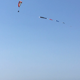 海の上に鯉のぼりが‼️の画像