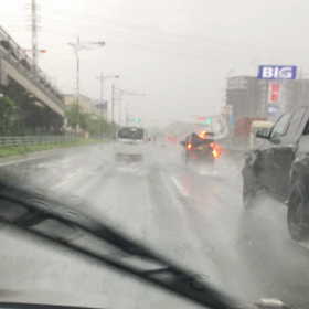 昨夜の大雨　戻れませんでした。お昼に福岡に❗️の画像