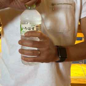 ペットボトルの開け方の画像