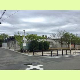 仮設園舎の視察の画像