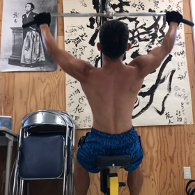 ラットプルダウンの画像