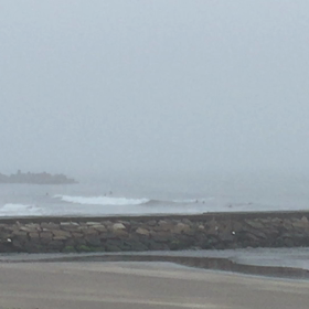 11月5日千葉北、東浪見の朝の波の画像