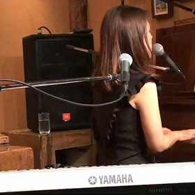 雨の日は雨の中を。の画像