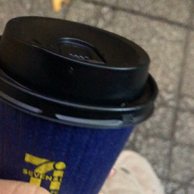 セブンのコーヒーとプチリハビリの画像