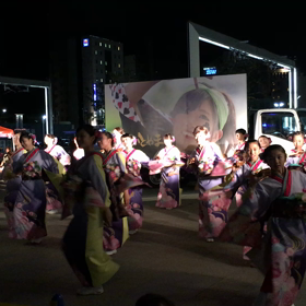 腹痛に耐えながらの画像