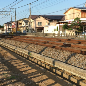 新京成の踏切の画像