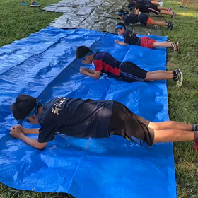 体幹トレーニング(青)①の画像